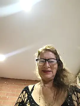 MaryLunne online show from March 4, 2026, 11:16 am