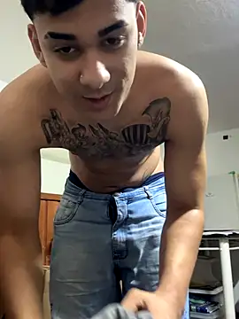 condenovin online show from September 24, 2025, 4:54 pm