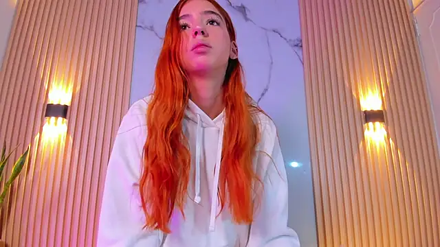 Alana 333 online show from November 10, 2025, 12:26 pm