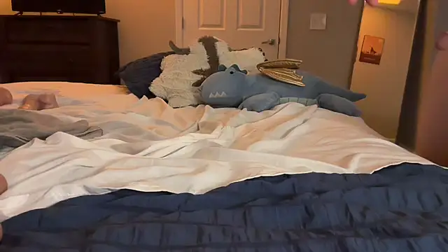 Snapshot of AshenBayou chatting on September 19, 2025, 3:30 am AshenBayou online show from September 19, 2025, 3:30 am