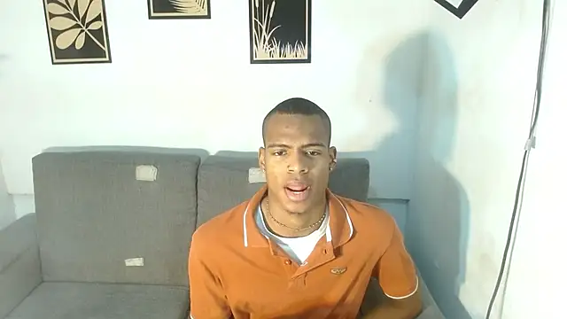 criss zuri online show from September 15, 2025, 11:32 am