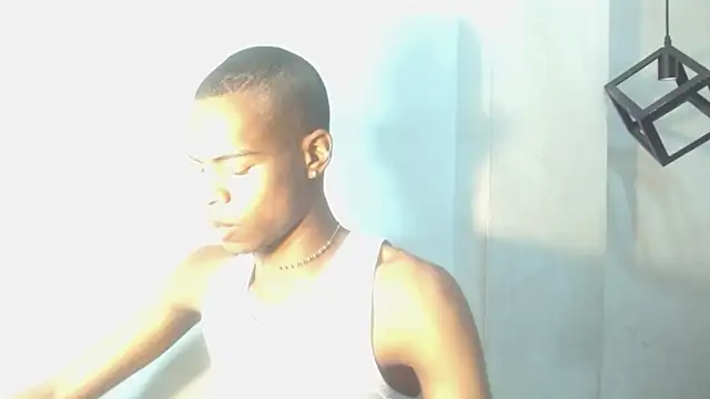 criss zuri online show from October 4, 2025, 11:30 am