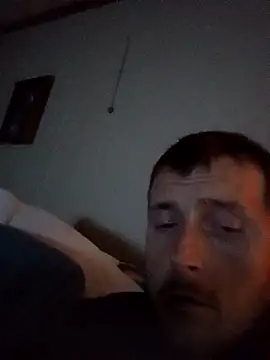 Snapshot of bigmemberDDD chatting on October 7, 2025, 8:50 pm bigmemberDDD online show from October 7, 2025, 8:50 pm