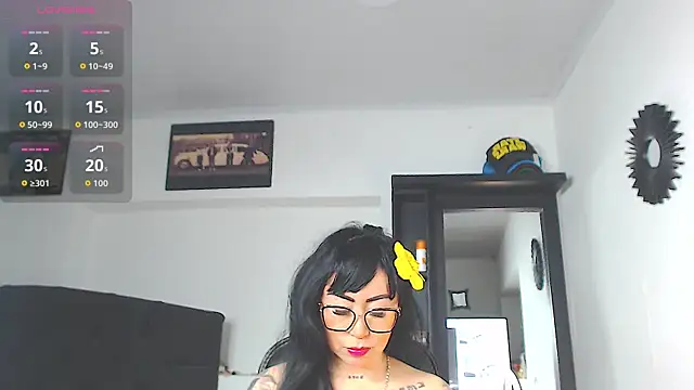 Snapshot of Vicky_hotmilf chatting on March 31, 2026, 11:10 am Vicky hotmilf online show from March 31, 2026, 11:10 am
