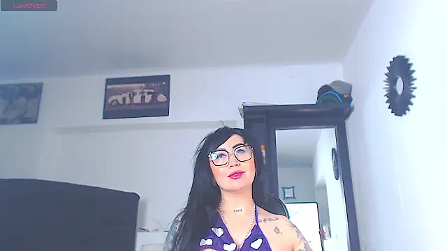 Snapshot of Vicky_hotmilf chatting on July 15, 2026, 10:42 am Vicky hotmilf online show from July 15, 2026, 10:42 am