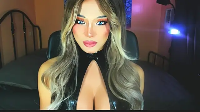 xUrGoddess Bellax online show from November 17, 2025, 11:49 am