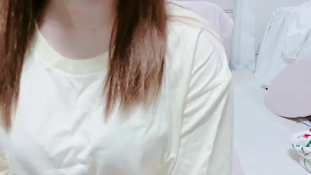 Snapshot of Hanachan_Gcup_ chatting on October 26, 2025, 11:38 am Hanachan Gcup online show from October 26, 2025, 11:38 am