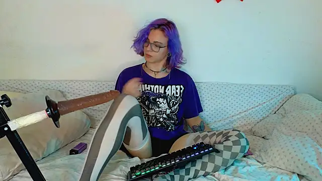 Snapshot of SparkyFerret chatting on July 7, 2026, 9:19 pm SparkyFerret online show from July 7, 2026, 9:19 pm