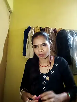 Snapshot of Jaya_Iyer chatting on September 18, 2025, 3:36 pm Jaya Iyer online show from September 18, 2025, 3:36 pm
