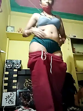 Snapshot of Jaya_Iyer chatting on October 18, 2025, 12:28 pm Jaya Iyer online show from October 18, 2025, 12:28 pm