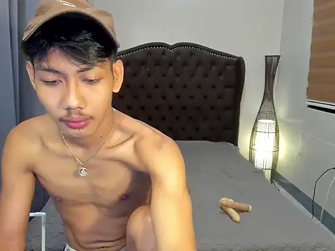 fucking hot2 online show from April 12, 2026, 2:27 am