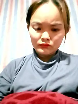 xinhxinhcute online show from January 15, 2026, 11:30 pm