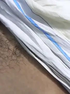 Bangladeshi Big male online show from November 16, 2025, 9:20 pm