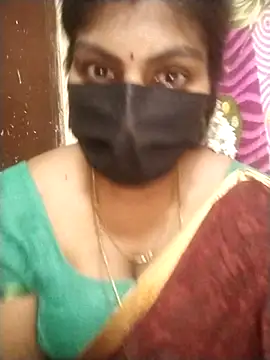 Snapshot of Nithiila chatting on September 22, 2025, 8:16 am Nithiila online show from September 22, 2025, 8:16 am