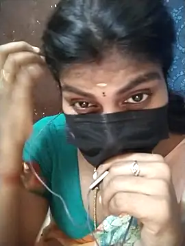 Snapshot of Nithiila chatting on September 30, 2025, 8:08 am Nithiila online show from September 30, 2025, 8:08 am