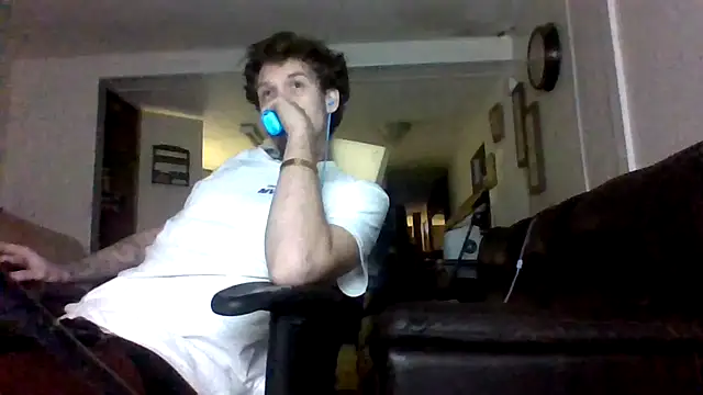 Duanennnn online show from February 23, 2026, 12:41 am