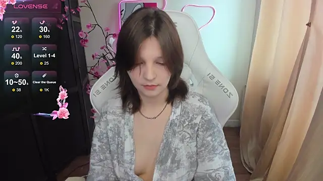 AudreyyKim online show from April 19, 2026, 8:13 am