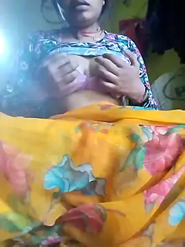 Snapshot of Bebo_Sweety143 chatting on November 6, 2025, 8:26 am Bebo Sweety143 online show from November 6, 2025, 8:26 am