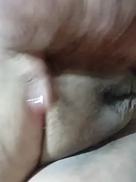 desi boudi87 online show from October 2, 2025, 1:18 pm