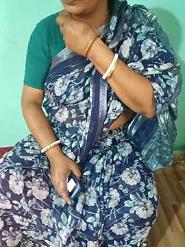 desi boudi87 online show from March 15, 2026, 8:31 am