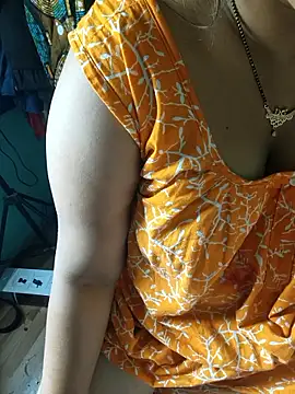 desi boudi87 online show from April 4, 2026, 6:00 am