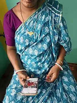 desi boudi87 online show from May 23, 2026, 11:14 am