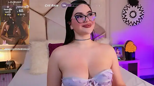 Catalina-Malave online show from December 23, 2025, 12:30 am