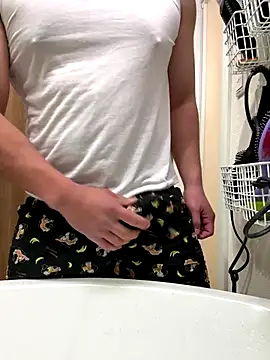 sukebegorilla online show from January 15, 2026, 3:49 pm