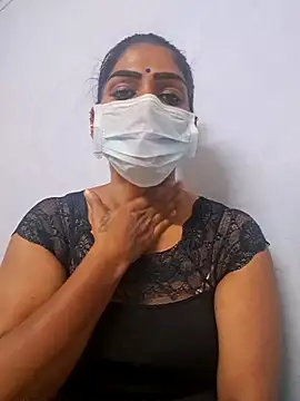 Snapshot of sherlin24 chatting on September 26, 2025, 4:55 pm sherlin24 online show from September 26, 2025, 4:55 pm