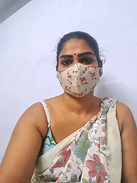 Snapshot of sherlin24 chatting on October 18, 2025, 4:41 pm sherlin24 online show from October 18, 2025, 4:41 pm