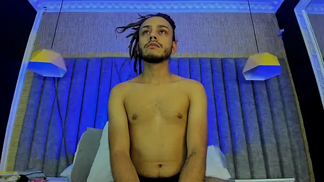 Boss Domiinator online show from November 17, 2025, 3:23 am