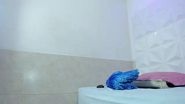 Snapshot of Aisha_farah chatting on September 13, 2025, 2:39 pm Aisha farah online show from September 13, 2025, 2:39 pm