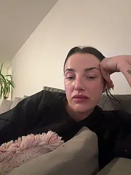 Snapshot of Remirosee chatting on January 31, 2026, 7:56 pm Remirosee online show from January 31, 2026, 7:56 pm