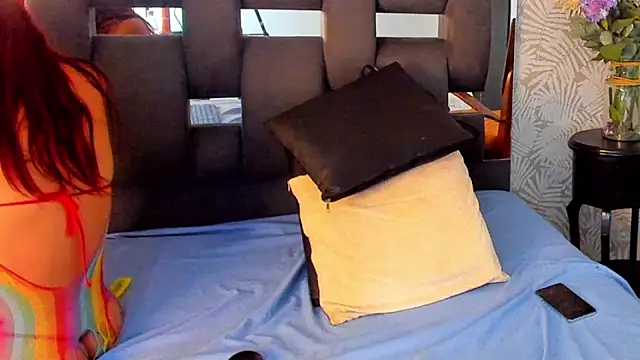 MissDiabla  online show from November 5, 2025, 9:59 pm