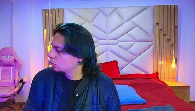 Laia and Damian online show from October 14, 2025, 7:36 pm