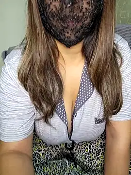 mysticlure-- online show from October 25, 2025, 7:08 pm