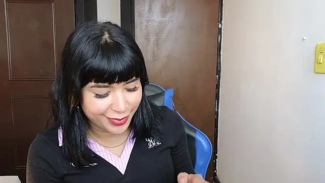 Snapshot of dahiana_marin chatting on June 24, 2026, 7:35 pm dahiana marin online show from June 24, 2026, 7:35 pm