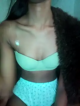 BunnyBloom25 online show from September 9, 2025, 9:31 am