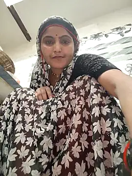 LUCKY cut online show from March 27, 2026, 4:18 am