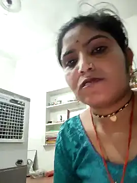 LUCKY cut online show from April 18, 2026, 6:23 pm