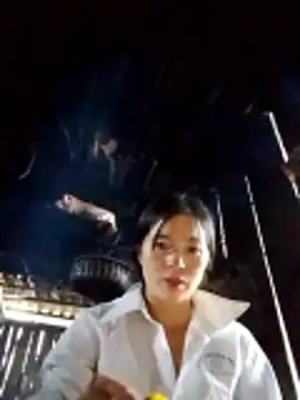 Snapshot of samsam-bae chatting on October 11, 2025, 8:24 am samsam-bae online show from October 11, 2025, 8:24 am