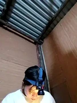 Snapshot of samsam-bae chatting on October 13, 2025, 2:39 pm samsam-bae online show from October 13, 2025, 2:39 pm