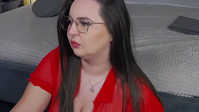 Mia Swano online show from November 20, 2025, 1:17 am