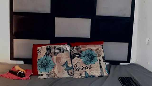 Freaky-boobs online show from December 4, 2025, 11:52 am