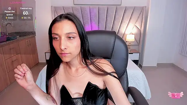 Kristen Rousse online show from January 9, 2026, 9:05 pm