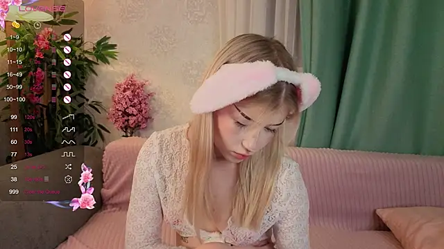 AudieKaemmerer online show from October 26, 2025, 4:35 pm