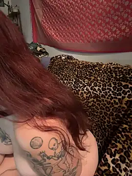 venusluvxoxo online show from September 30, 2025, 2:49 am