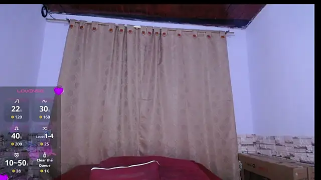 Snapshot of Bicky_24 chatting on October 16, 2025, 9:54 am Bicky 24 online show from October 16, 2025, 9:54 am