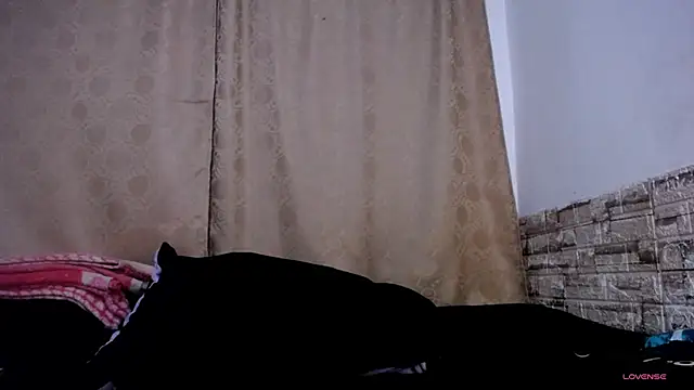 Snapshot of Bicky_24 chatting on July 4, 2026, 7:58 am Bicky 24 online show from July 4, 2026, 7:58 am