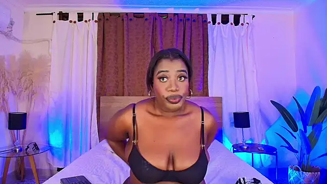 ViolettGomez 93 online show from March 23, 2026, 4:16 am